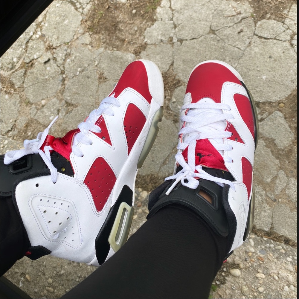 Carmine 6s